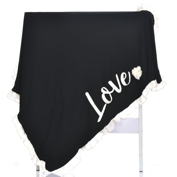 שמיכת תינוק דגם LOVE