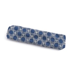 סרט בנות גינס תחרה ג'ינס